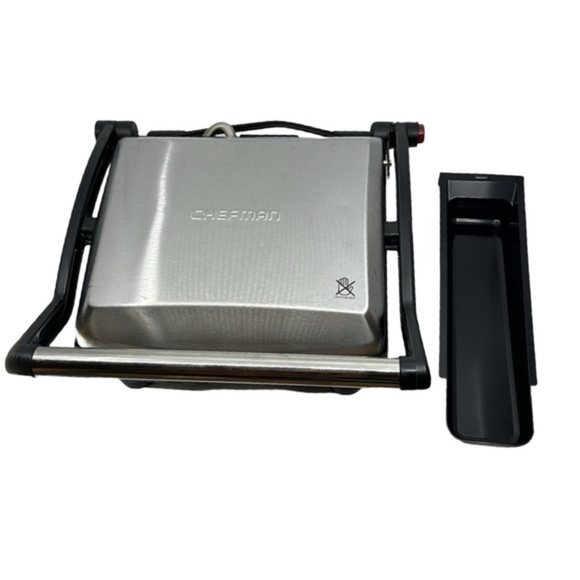 Chefman 3-in-1 Panini Press &‎ Grill - 4-Slice, 180° Flip! - Picture 9 of 11